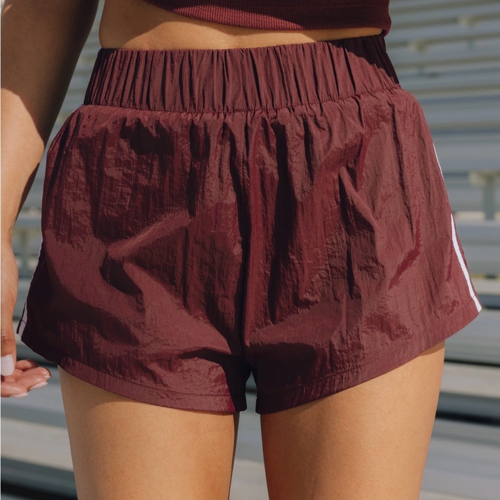 Daily drills super bounce shorts bodega maroon